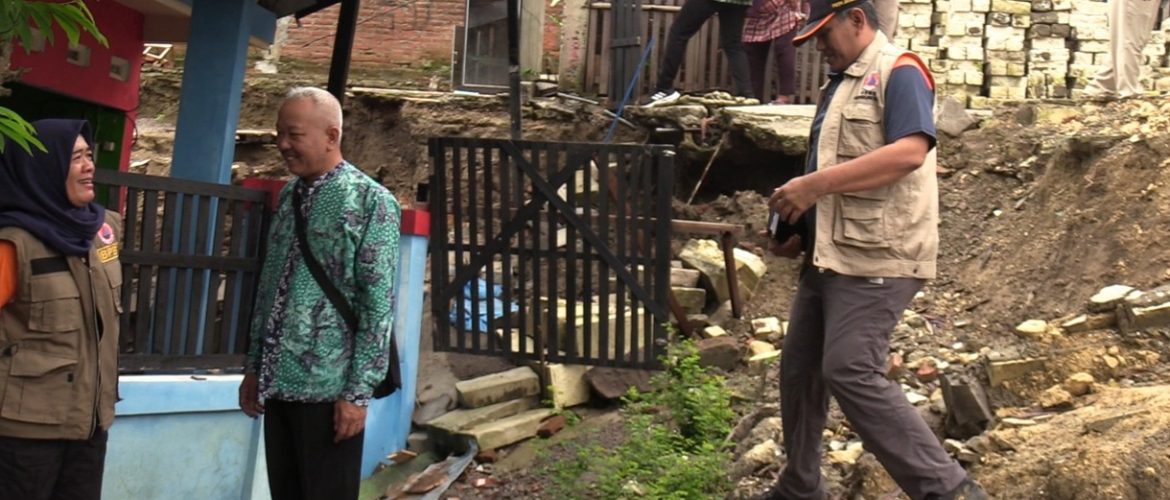 BPBD Jateng Tinjau Kondisi Belasan Rumah yang Terdampak Tanah Gerak di Dukuh Grajen
