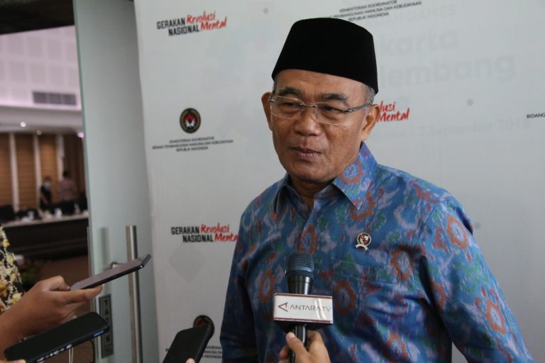 Menko PMK: Sambut Pergantian Tahun, Tak Ada Peraturan Khusus, Bergembiralah