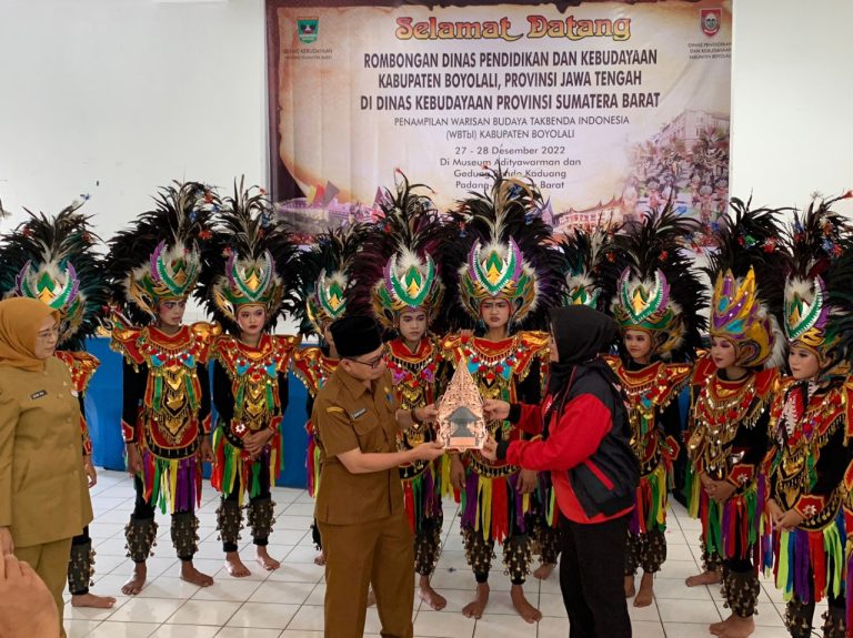 Duta Seni Pelajar Kenalkan Budaya Boyolali ke Sumatera Barat