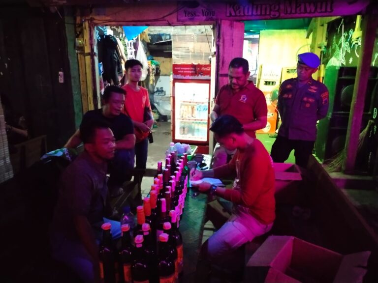 Sat Resnarkoba Polres Rembang Sita Berbagai Jenis Miras