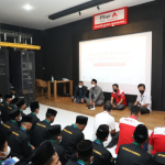 Wagub Taj Yasin: Kerja Sama SMK-Industri Dorong Wujudkan SDM Unggul