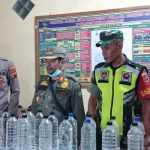 Jajaran Forkompincam Kradenan Blora Amankan Puluhan Liter Arak