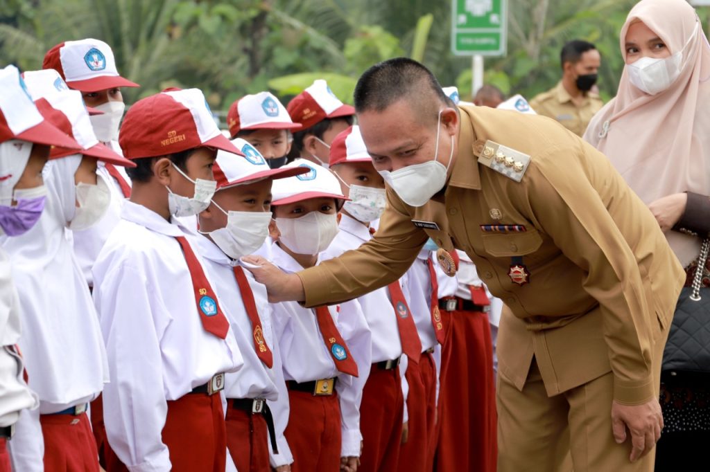 Pemkab Kebumen Alokasikan Beasiswa Bagi 2.000 Siswa SD
