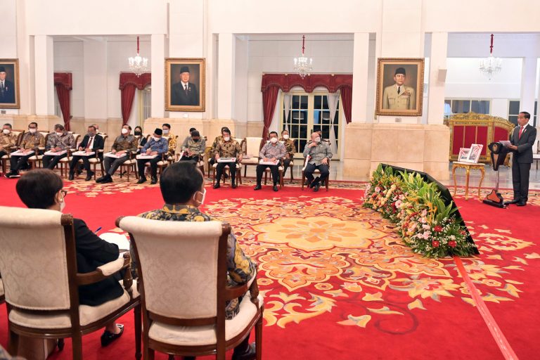 Hadapi Perekonomian Global 2023, Presiden: Optimistis Namun Tetap Waspada