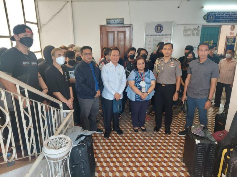 34 Orang WNI Korban Perdagangan dari Kamboja Dipulangkan