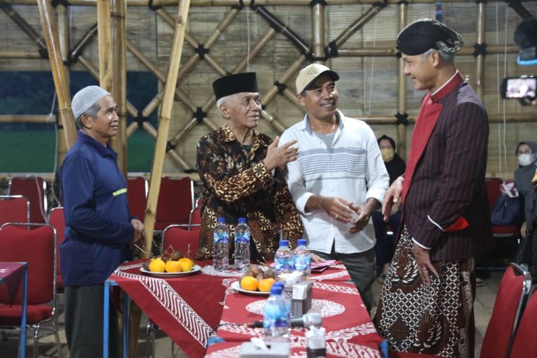 Ganjar Kunjungi Restoran Milik Warga Wadas, Hasil Terima Ganti Rugi