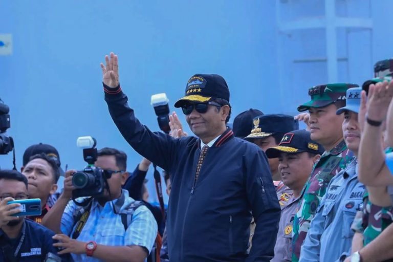 Mahfud Md Tegaskan Pemerintah Indonesia Selalu Jadi Penengah antara Buruh dan Pengusaha