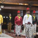 BLORA, KanalMuria – Prosesi kirab pusaka dalam rangka memperingati Hari Jadi Kabupaten Blora ke-273 tahun ini berlangsung spesial.