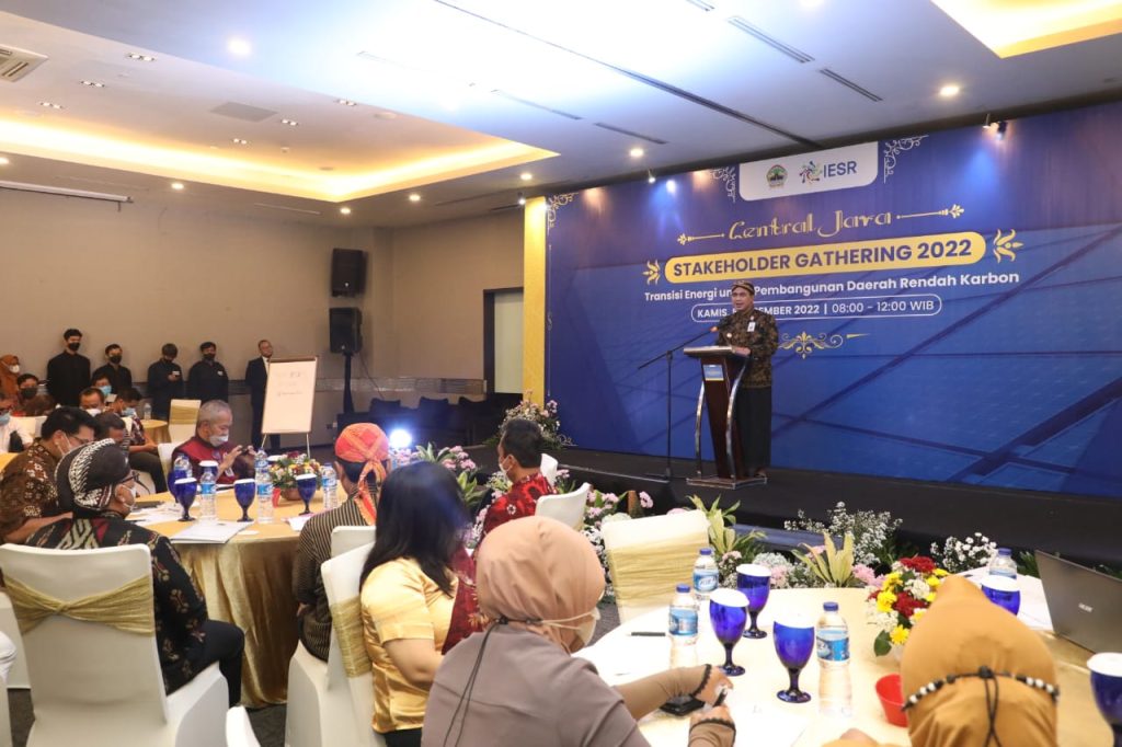 Dorong Transisi Energi, Gus Yasin Gencarkan Inovasi EBT di Daerah