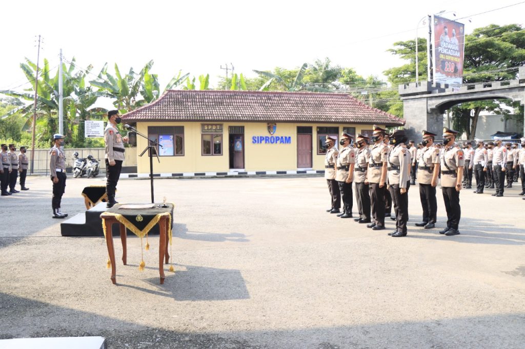 Sejumlah Anggota Dimutasi, Kapolres Rembang: Segera Beradaptasi dan Tancap Gas