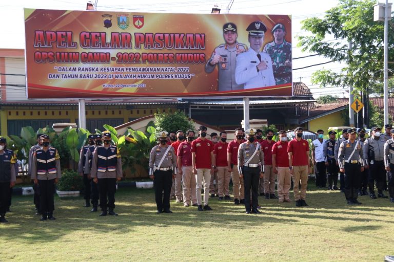 Ratusan Personel Gabungan Ikuti Apel Gelar Pasukan Operasi Lilin Candi 2022