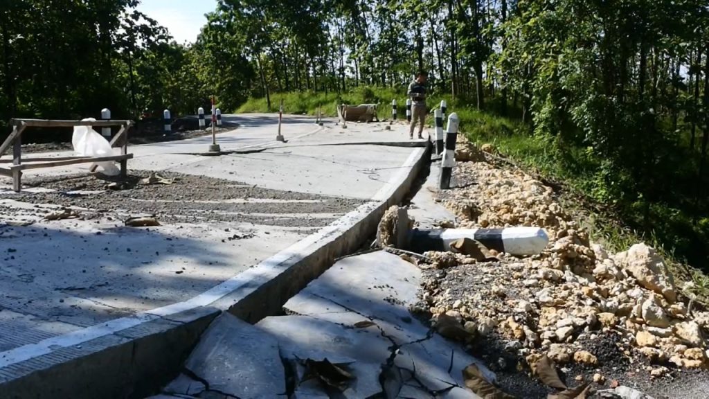 Belum Lama Diresmikan, Jalan Kuwu-Galeh Grobogan Kembali Rusak