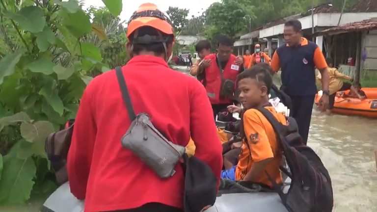Sungai Lusi Kembali Meluap, Rendam Dusun Geneng Desa Kedungrejo