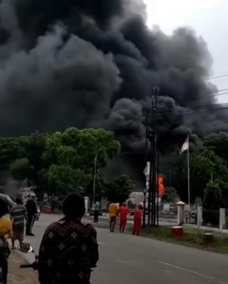 SPBU Godong Bocor, Dua Rumah Warga Terbakar