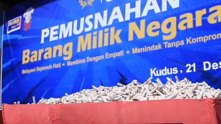 Bea Cukai Kudus Musnahkan Jutaan Batang Rokok Ilegal Senilai Rp 5,7 M