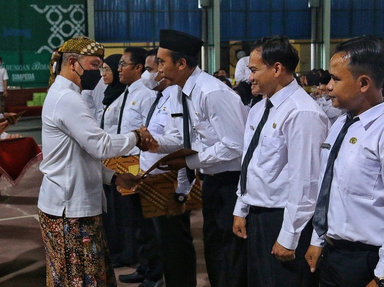 Bupati Kudus sebut Pemkab Kekurangan SDM yang Berkompeten