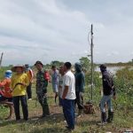 Warga Kerja Bakti Bersihkan Sampah di Aliran Sungai Wulan