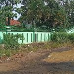 Jalan ke Sekolah Rusak Parah, Warga Minta Segera Ada Perbaikan