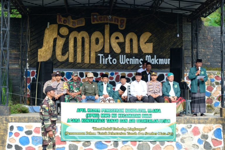 Lestarikan Sumber Mata Air, 500 Bibit Pohon Ditanam di Desa Gondosuli