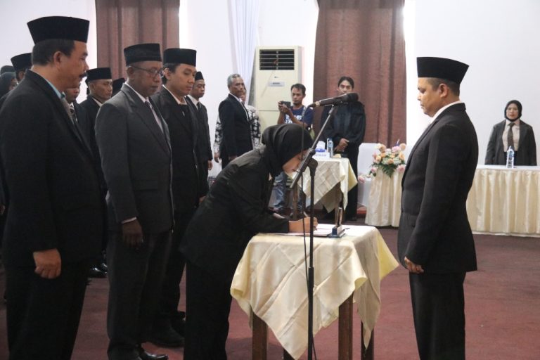 80 Anggota PPK Dilantik, Bupati Minta Pemilu Berkualitas dan Bermartabat