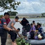 Masih Terendam Banjir, Sebagian Warga Dukuh Goleng, Akhirnya Bersedia Dievakuasi