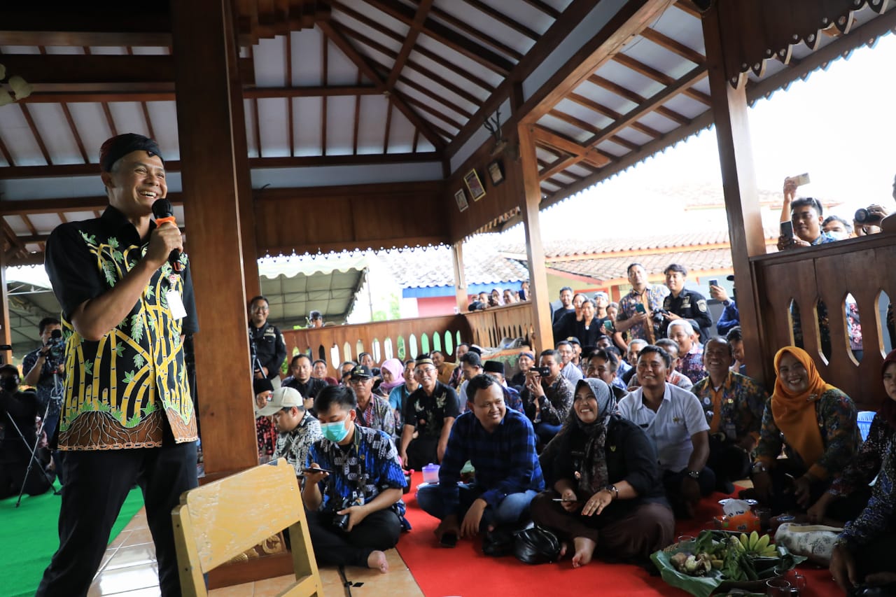 Ganjar Apresiasi Cara Blora dan Rembang Atasi Stunting, Gandeng Kades Jadi ‘Bapak Asuh’