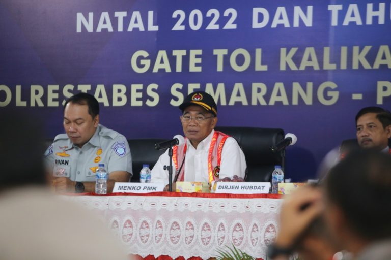 Menko PMK Minta Kendaraan Tidak Layak Harus Diputarbalik