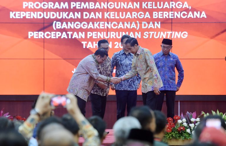Cegah Stunting, Presiden Tekankan Pentingnya Kesiapan Lahir Batin sebelum Menikah
