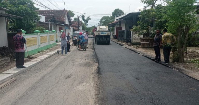 Pekerjaan Fisik Tahun 2022 Tak Kunjung Selesai, Komisi III Sidak ke Lapangan