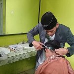 Jadi Pemangkas Rambut, Santri Ponpes Siap Ikuti Pelatihan