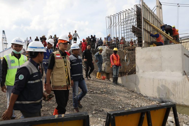 Perbaikan Jembatan Juwana Jadi Pemicu Macet, Ganjar Minta Maaf dan Berharap Masyarakat Sabar