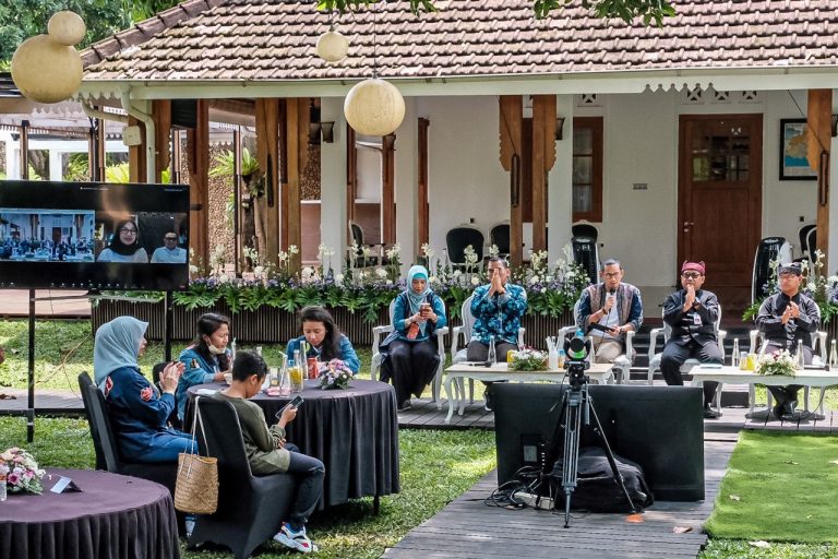 Menparekraf Berharap Banyuwangi Jadi Destinasi Penopang Capaian Target Parekraf di 2023