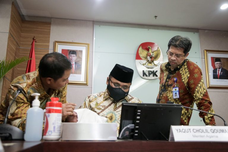 Menag dan KPK Bertemu, Bahas Biaya Calon Jemaah Haji