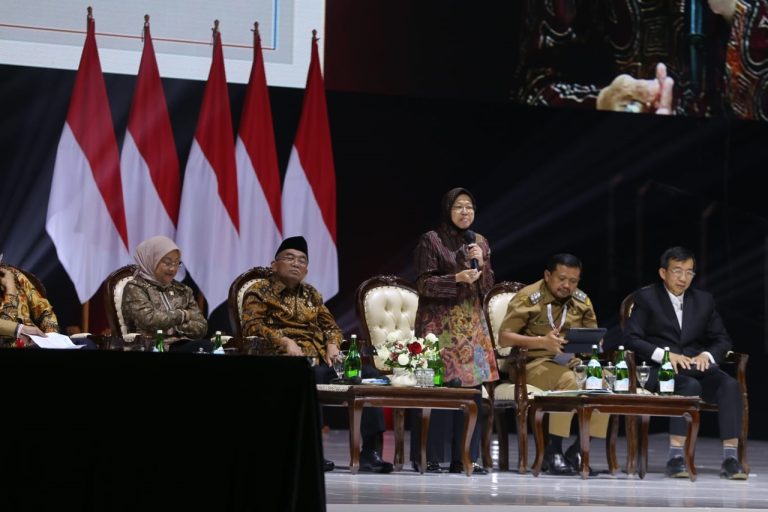 Mensos Tekankan Peran Penting Kepala Daerah Memperbarui DTKS