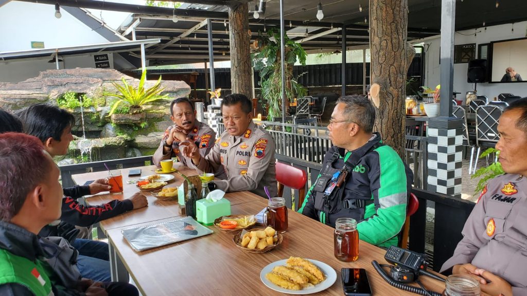 Direspon Positif Kapolres, Ojol Terpanggil Jadi Relawan Kemanusiaan