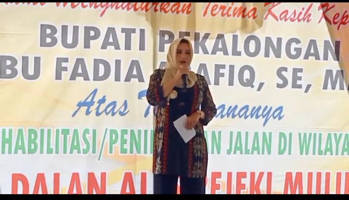 Jalani Udi-udikan, Bupati Fadia Resmikan Ruas Jalan Tajur-Lembur