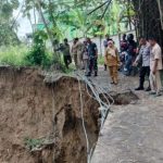 Bibir Sungai Sambong Longsor Sedalam 6 Meter, Sepanjang 300 Meter