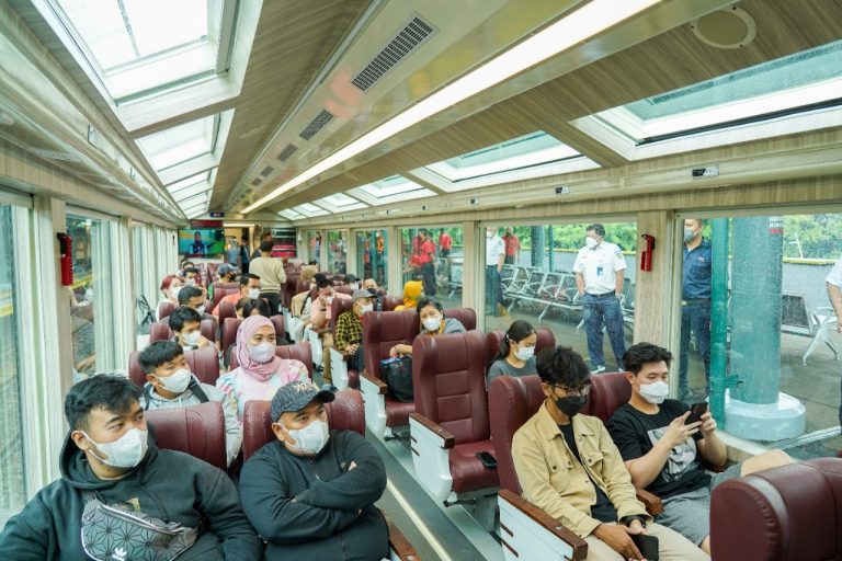 Layani 1.613 Pelanggan Sejak Diluncurkan, Kereta Panoramic Diminati Masyarakat