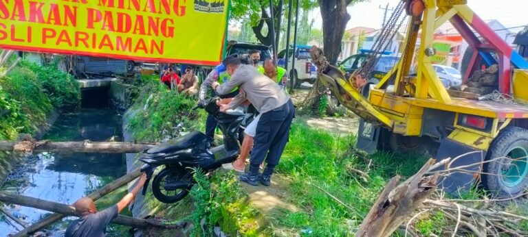 Motor Honda Beat Hitam Tak Bertuan, Ditemukan Tercebur di Saluran Drainase 