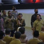Kendalikan Inflasi, Presiden Minta Kepala Daerah Sering Masuk Pasar