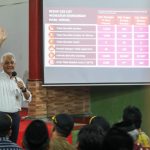 Ganjar Dorong Kades dan Camat Gandeng Perusahaan, untuk Ikut Ngopeni Keluarga Miskin
