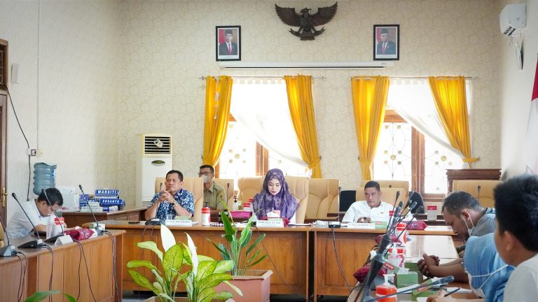 Kontrak Kerja Habis, Belasan THL-TBPP Wadul ke Dewan