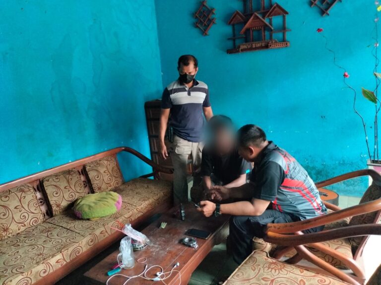 Polisi Tangkap Dua Pelaku Pengedar Obat-obatan Berbahaya di Banyumas