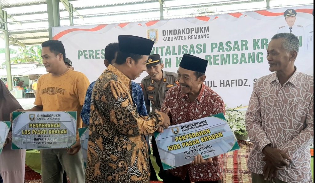 Habiskan Rp 5,2 M, Bupati Resmikan Pasar Tradisional Kragan