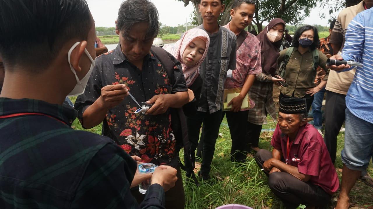 Petani Tambak Diedukasi Budidaya Bandeng dengan Bioflok dan Conical Tank