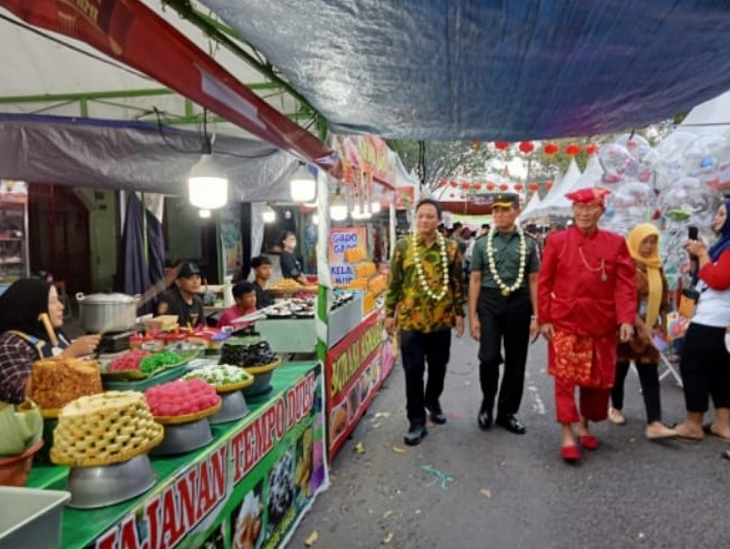 Puluhan UMKM Meriahkan Pasar Imlek Pati