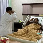 Menhan Prabowo Membesuk Jenderal TNI (Purn) Subagyo di RSPAD Gatot Soebroto