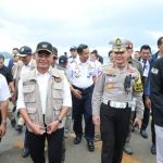 Kakorlantas dan Menko PMK Tinjau Arus Libur Nataru di Pelabuhan Merak