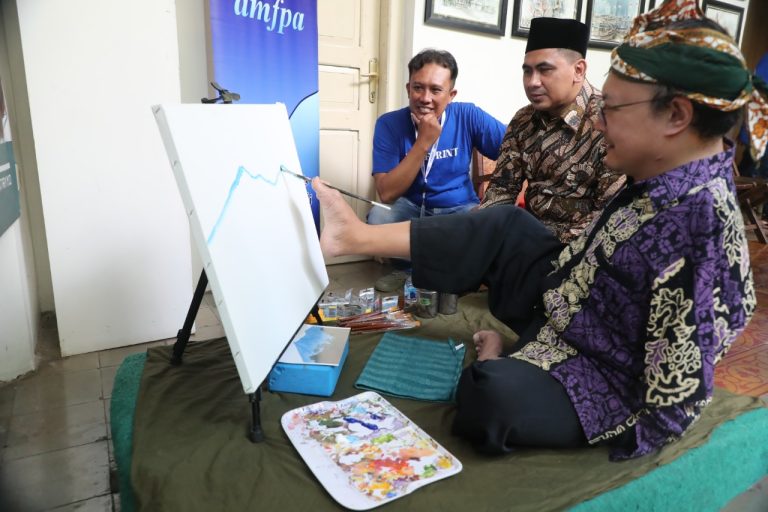 Gus Yasin Buka Pameran Damalung Blueprint dari Kelompok Seni Tridhatu