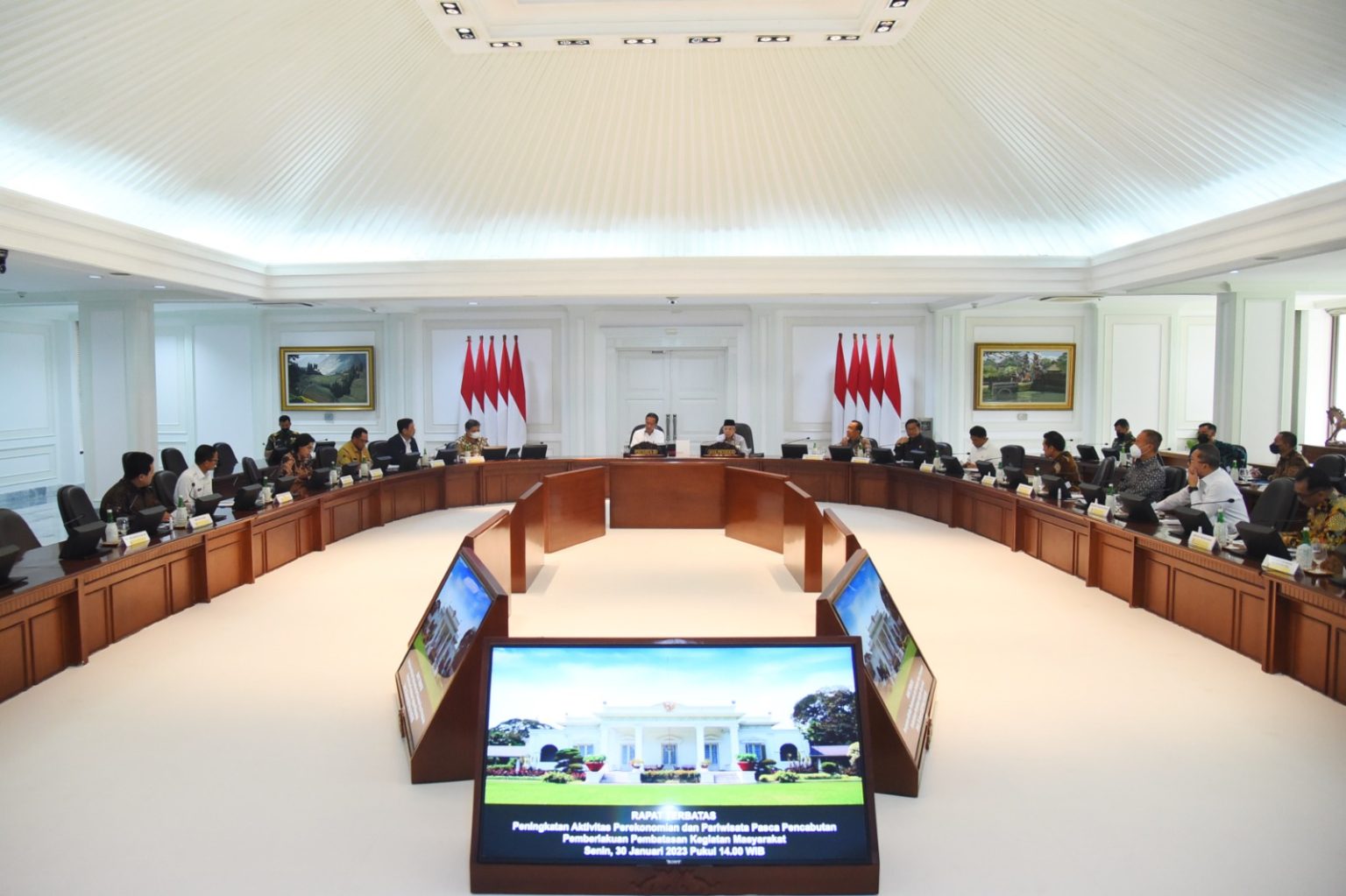 Presiden Minta Waspadai Inflasi, Kenaikan Harga Beras dan Minyak